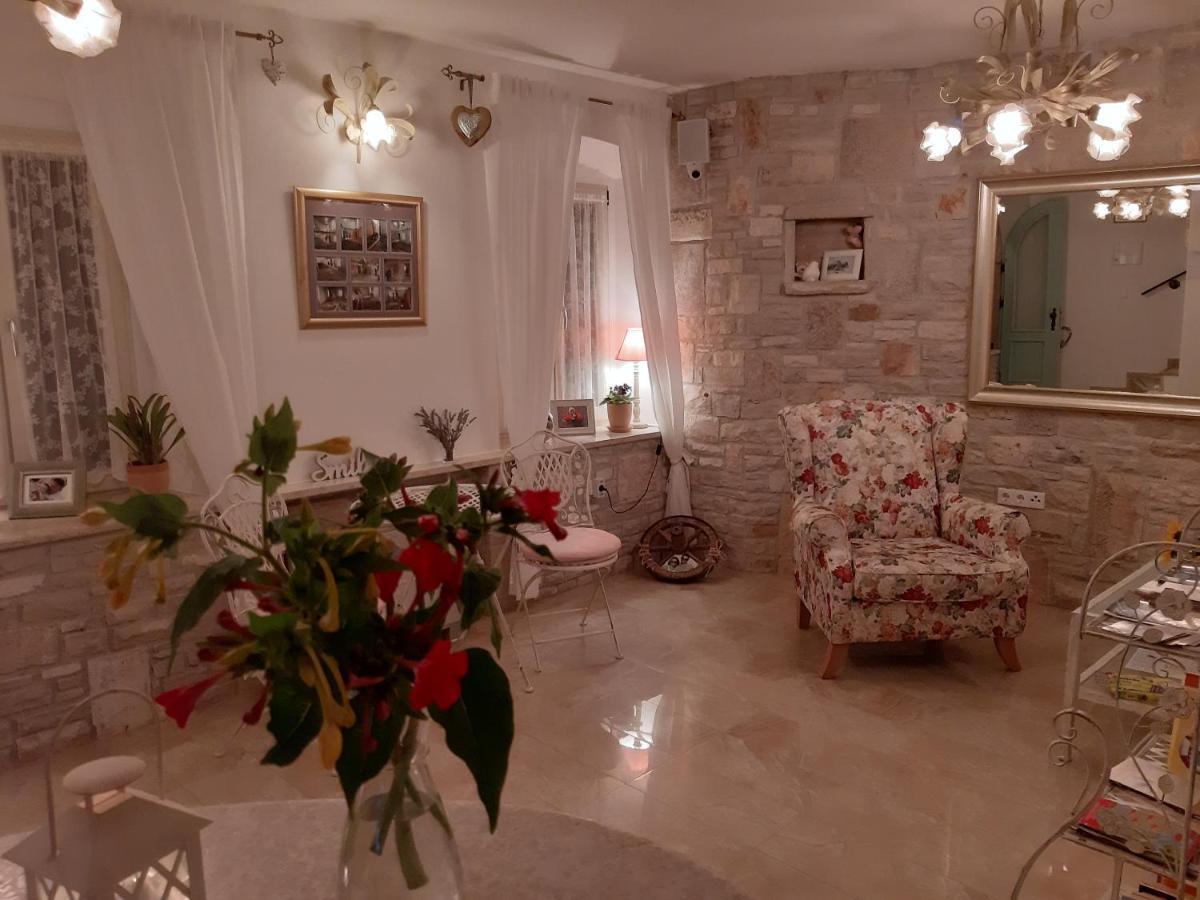 Villa Claudia Fažana Buitenkant foto
