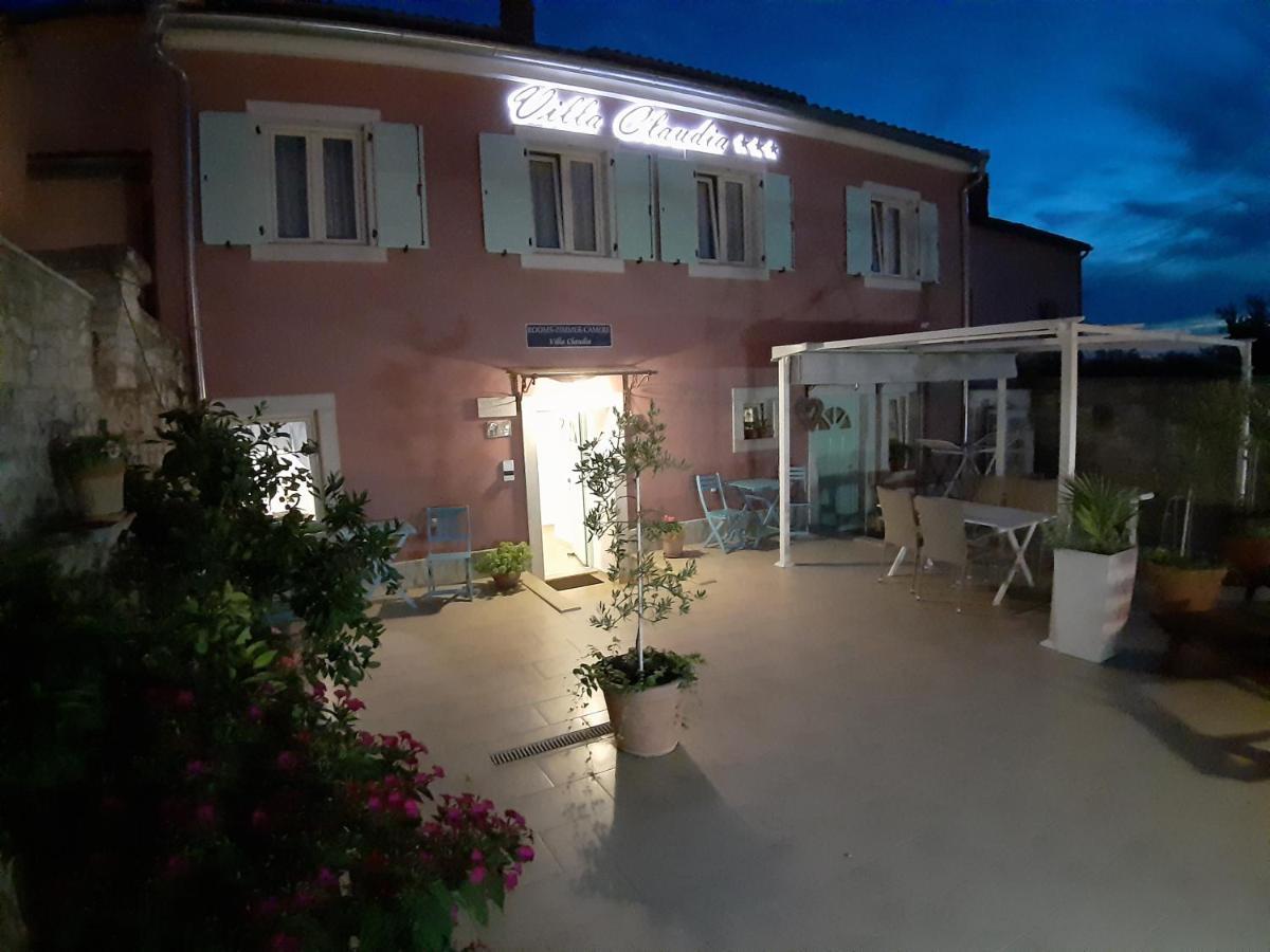 Villa Claudia Fažana Buitenkant foto