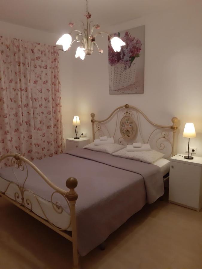 Villa Claudia Fažana Buitenkant foto