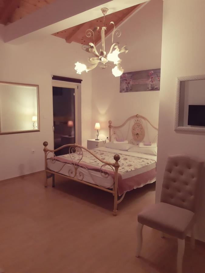 Villa Claudia Fažana Buitenkant foto